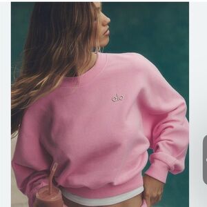 Alo Sweet Pink Cropped Accolade Crewneck xs